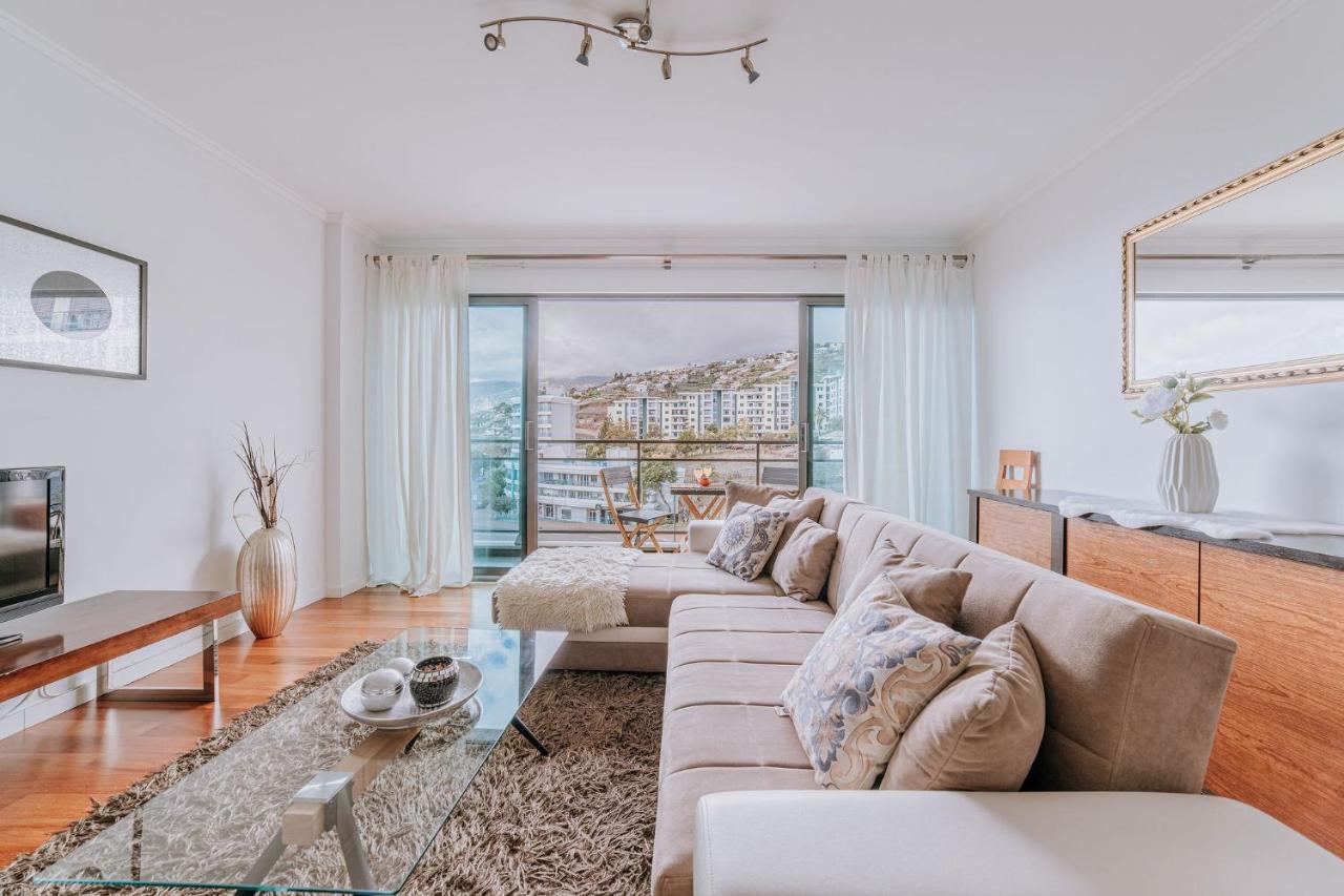 푼샬 Cozy T2 With Ocean View 아파트 외부 사진