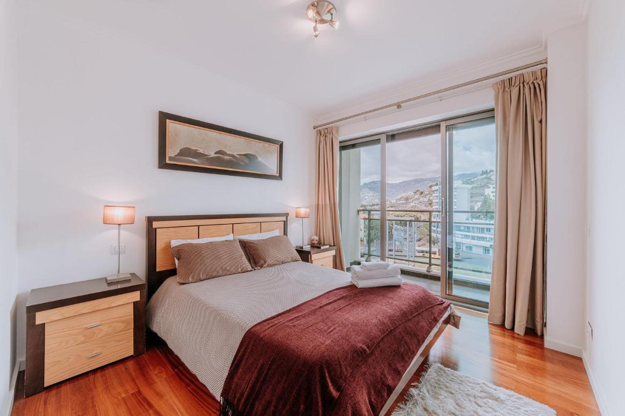 푼샬 Cozy T2 With Ocean View 아파트 외부 사진